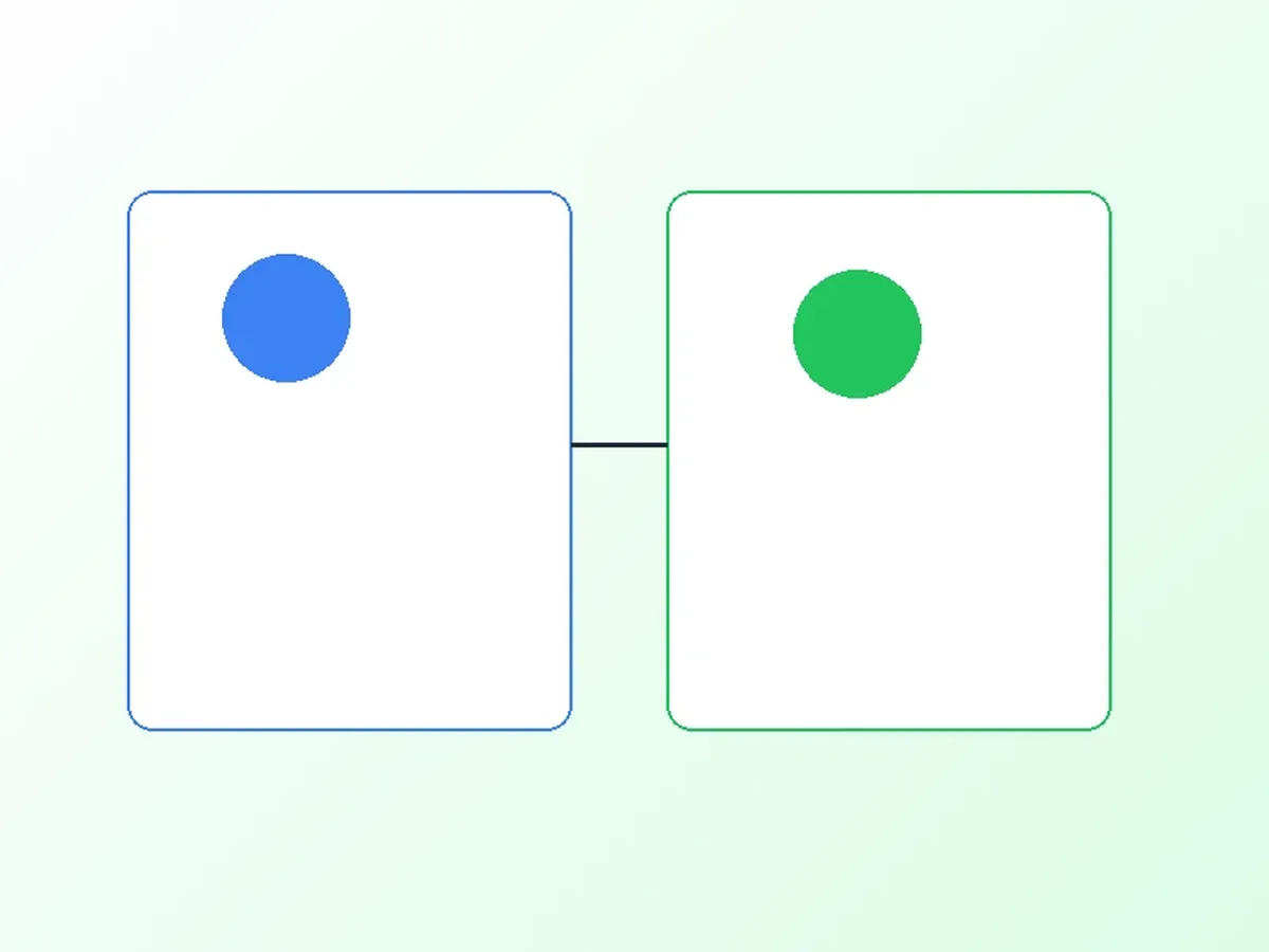 Scena konsultacji informacyjnej przy dokumentach ubezpieczeniowych